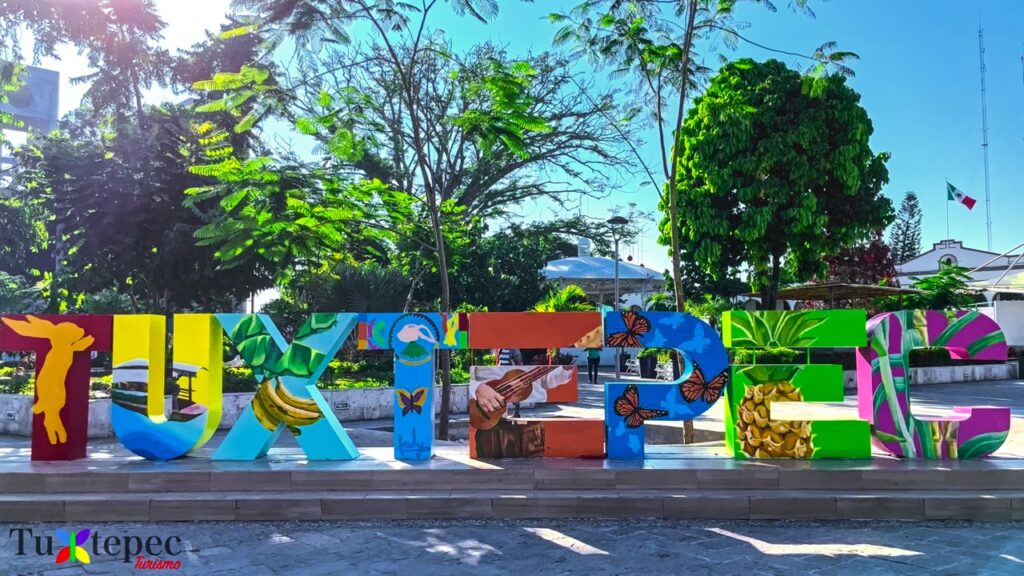 Parque Juárez en el centro de Tuxtepec